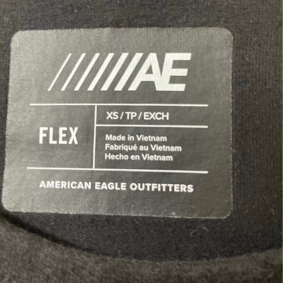 American Eagle Shirt (Size XS) - Picture 7 of 8